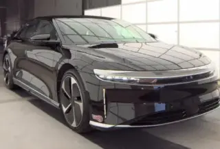 Lucid Air 2023 AWD Pure 4dr Sedan