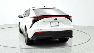 Toyota bZ 2026 Limited crossover de 4 puertas