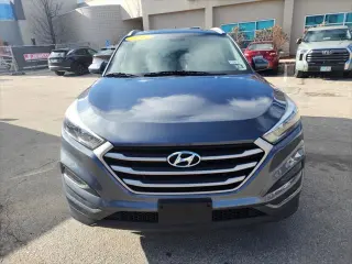 Hyundai TUCSON 2017 AWD SE SUV 4 puertas