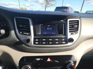 Hyundai TUCSON 2017 AWD SE SUV 4 puertas