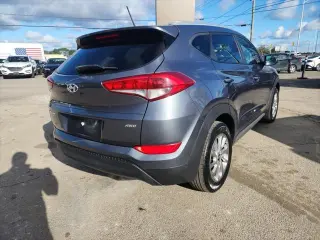 Hyundai TUCSON 2017 AWD SE SUV 4 puertas