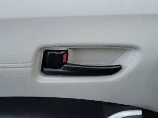 Toyota Corolla Cross 2025 L 4dr Crossover