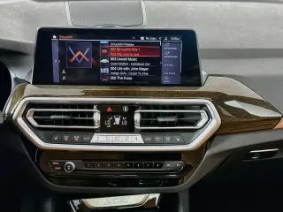 BMW X3 2022 AWD xDrive30i 4 puertas Vehículo de Actividad Deportiva