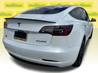 Tesla Model 3 2023 AWD Performance 4dr Sedán