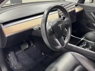Tesla Model 3 2018 AWD Long Range 4dr Fastback