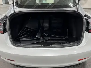 Tesla Model 3 2018 AWD Long Range 4dr Fastback