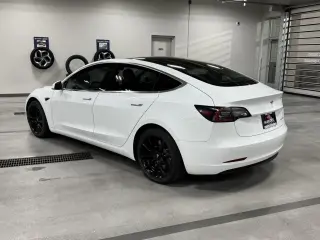 Tesla Model 3 2018 AWD Long Range 4dr Fastback