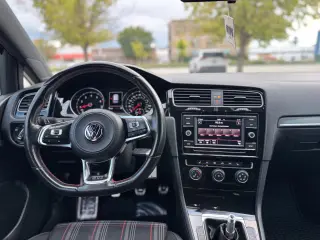 2019 Volkswagen GOLF GTI