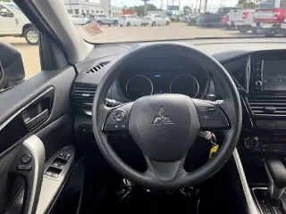 Mitsubishi Eclipse Cross 2024 AWD ES 4 puertas Crossover