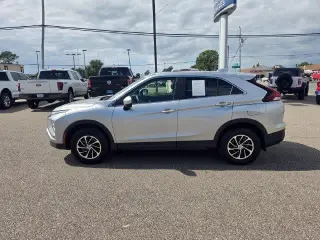 Mitsubishi Eclipse Cross 2024 AWD ES 4 puertas Crossover
