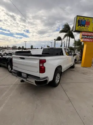 2022 CHEVROLET SILVERADO 1500 CREW CAB