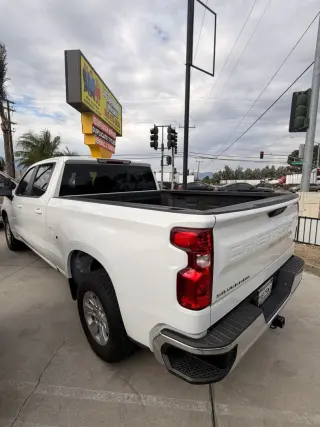 2022 CHEVROLET SILVERADO 1500 CREW CAB