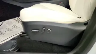Tesla Model Y 2023 AWD 4dr Crossover