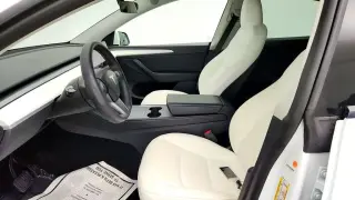 Tesla Model Y 2023 AWD 4dr Crossover