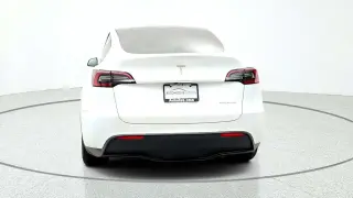 Tesla Model Y 2023 AWD 4dr Crossover