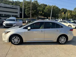 2020 TOYOTA COROLLA