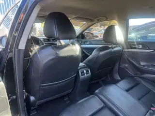 2018 NISSAN MAXIMA