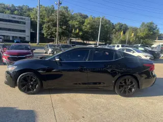 2018 NISSAN MAXIMA