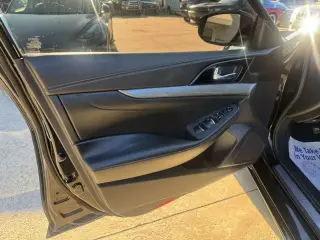 2018 NISSAN MAXIMA
