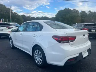 2019 KIA RIO