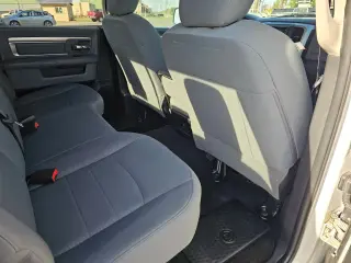 2017 RAM 1500 CREW CAB