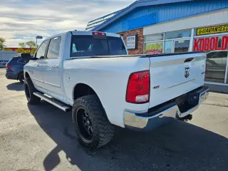 2017 RAM 1500 CREW CAB