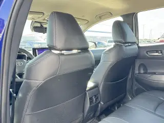 Toyota Corolla Cross 2024 XLE 4dr Crossover