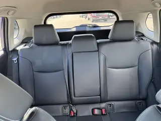 Toyota Corolla Cross 2024 XLE 4dr Crossover