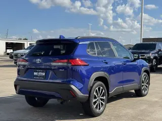 Toyota Corolla Cross 2024 XLE 4dr Crossover