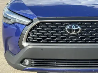 Toyota Corolla Cross 2024 XLE 4dr Crossover