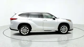 Toyota Highlander 2023 L 4 SUV