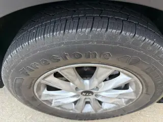 Kia Sorento 2019 AWD S con motor V6 de 4 puertas SUV