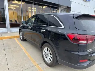 Kia Sorento 2019 AWD S con motor V6 de 4 puertas SUV