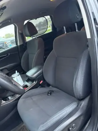 Kia Sorento 2019 AWD S con motor V6 de 4 puertas SUV