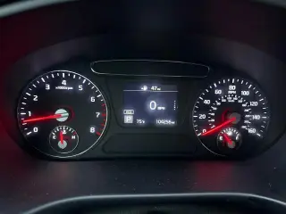 Kia Sorento 2019 AWD S con motor V6 de 4 puertas SUV