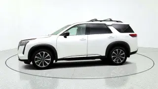 Nissan Pathfinder 2026 AWD Platinum 4dr SUV