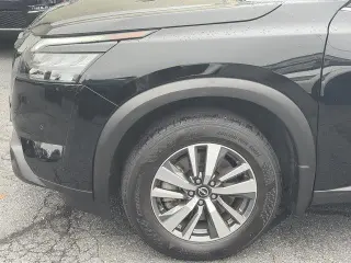 Nissan Pathfinder 2025 AWD SL 4dr SUV