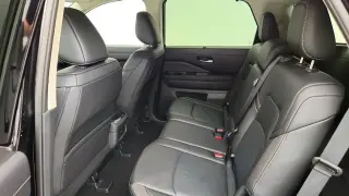 Nissan Pathfinder 2025 AWD SL 4dr SUV