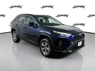Toyota RAV4 Híbrido 2024 AWD XLE 4dr SUV