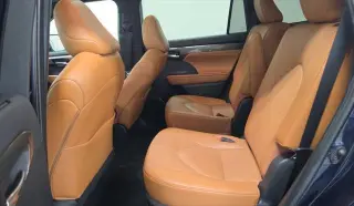 Toyota Highlander 2023 AWD Limited 4dr SUV
