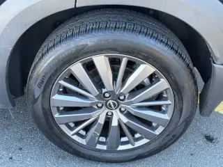 Nissan Pathfinder 2023 AWD SL 4dr SUV