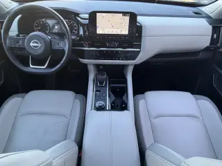 Nissan Pathfinder 2023 AWD SL 4dr SUV