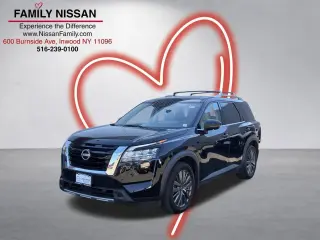 Nissan Pathfinder 2023 AWD SL 4dr SUV