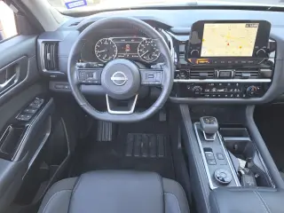 Nissan Pathfinder 2025 AWD SL 4dr SUV
