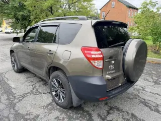 2011 Toyota RAV4 LE 4D SUV AWD
