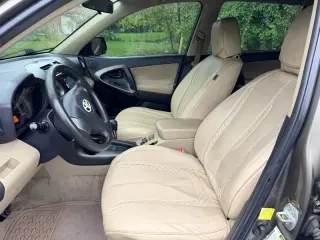 2011 Toyota RAV4 LE 4D SUV AWD