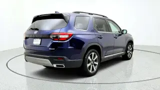 Honda Pilot 2024 AWD Touring 4dr SUV