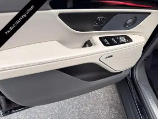 Lincoln Nautilus 2024 AWD Premiere 4dr SUV