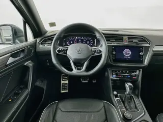 Volkswagen Tiguan 2023 AWD SEL R-Line 4Motion 4dr SUV