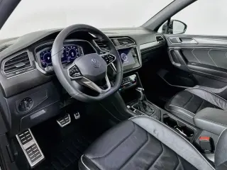 Volkswagen Tiguan 2023 AWD SEL R-Line 4Motion 4dr SUV